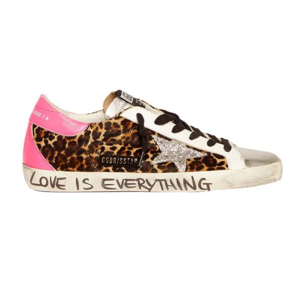 Женские кеды GOLDEN GOOSE SUPERSTAR IN LEOPARD PINT WITH SILVER GLITTER STAR AND FUCHSIA HEEL TAB цена 25 289 ₽ фото и описание в каталоге сайта goldengoose.moscow
