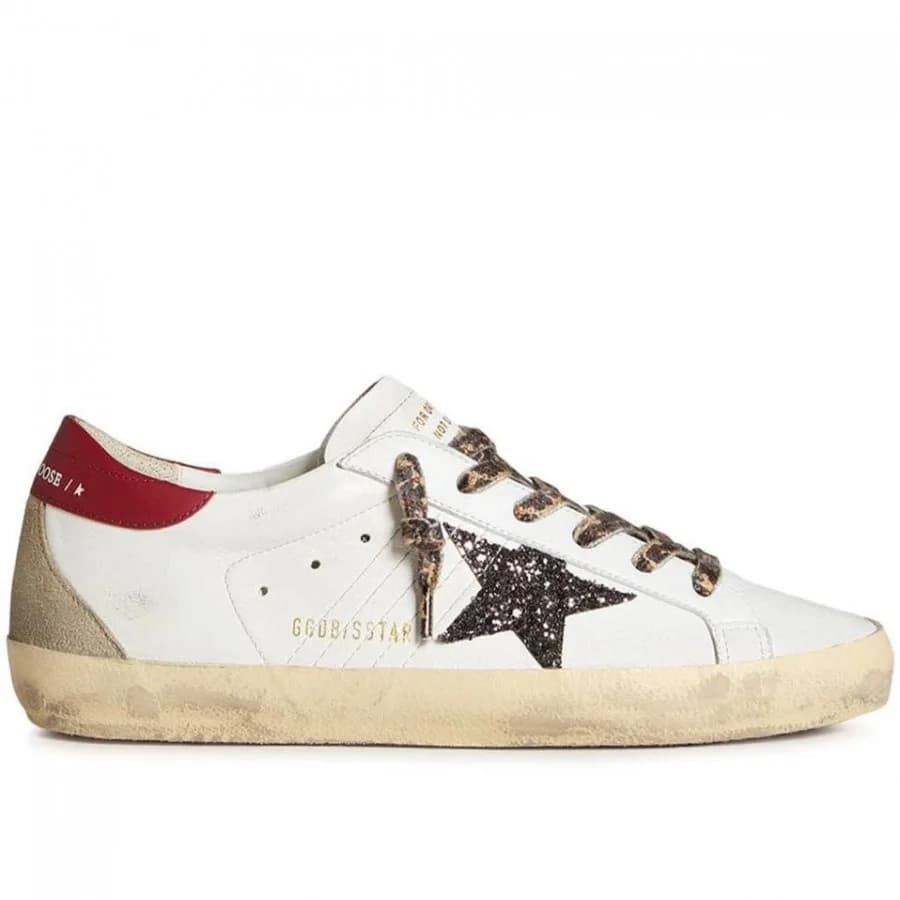 Женские кеды Golden Goose Super Star / Borde heel tab / Бордо пят и чер звез цена 25 177 ₽ фото и описание в каталоге сайта goldengoose.moscow