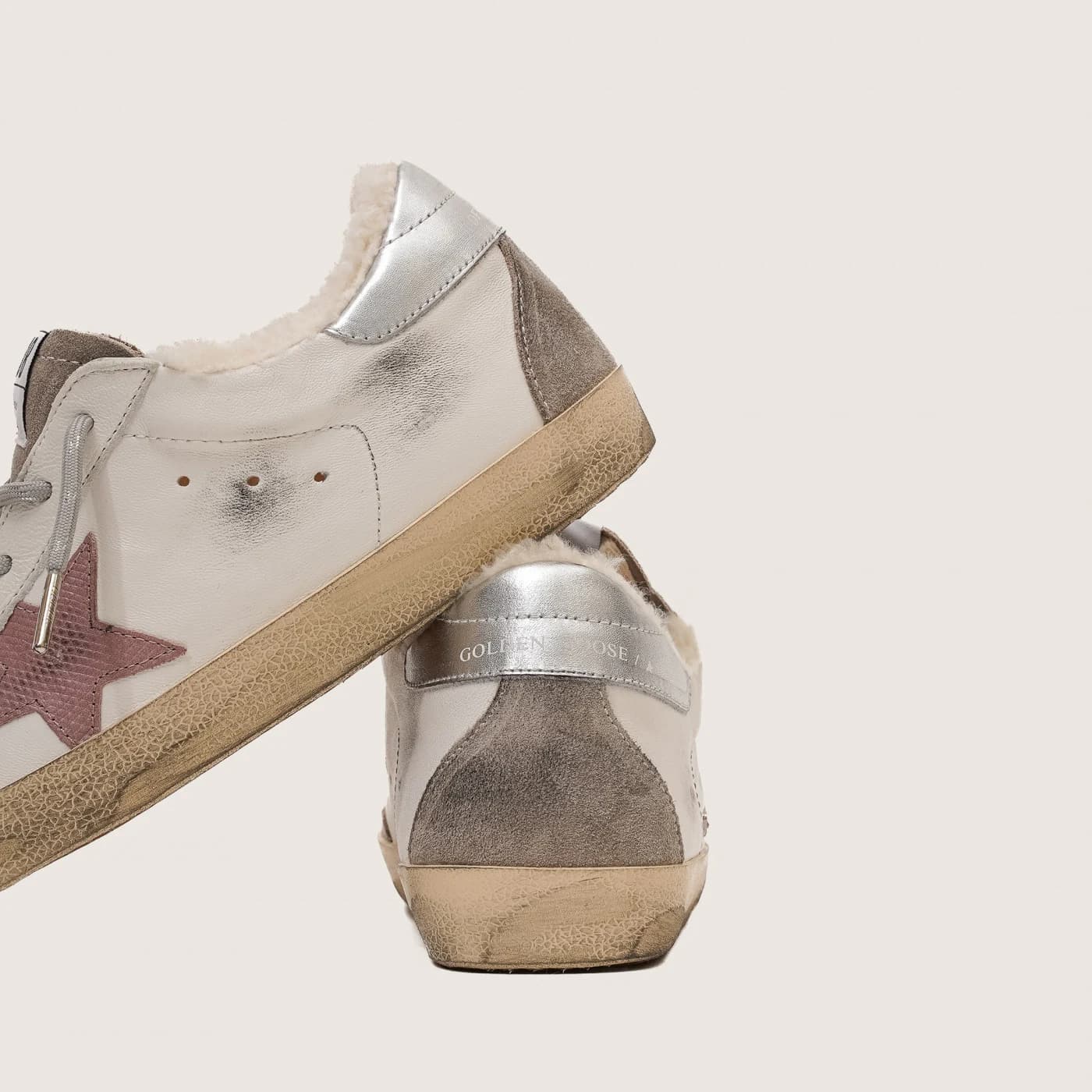 Женские кеды Зимние Golden Goose Super Star / Розовая звезда цена 28 316 ₽ фото и описание в каталоге сайта goldengoose.moscow, фото 3