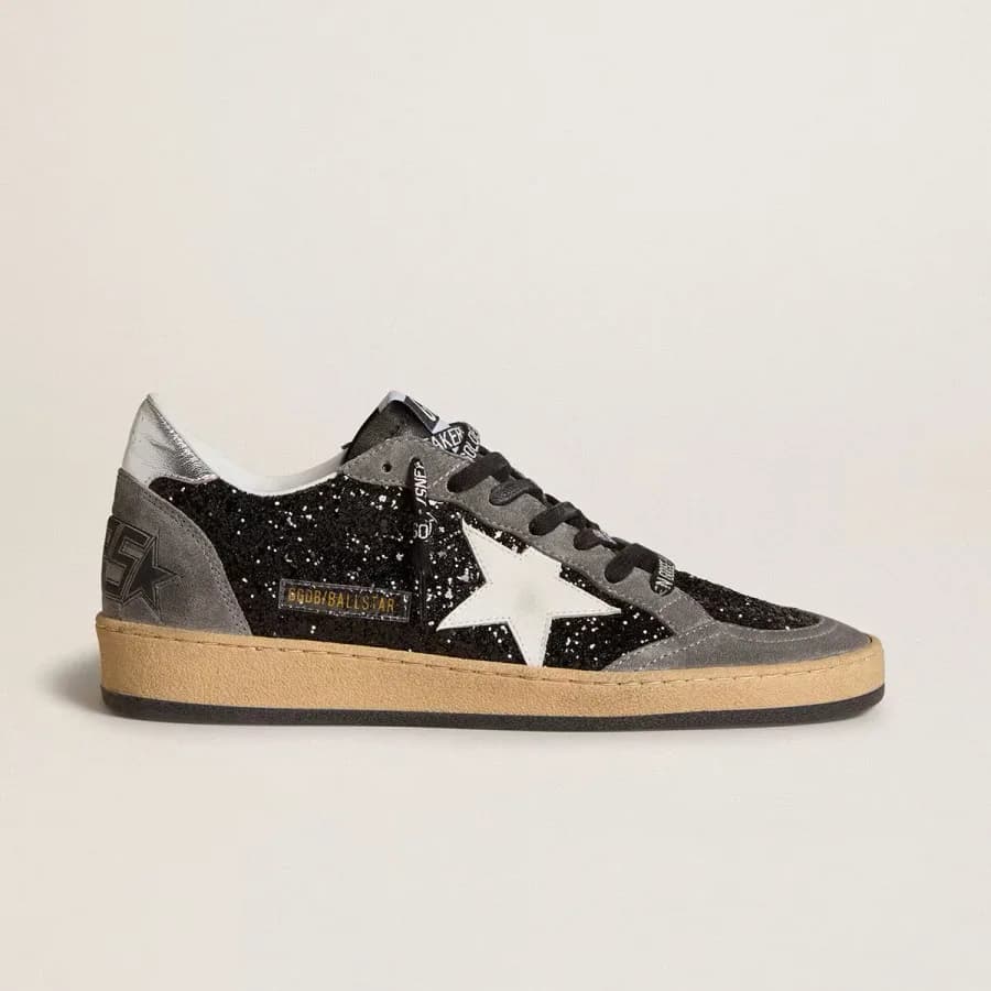 Женские кеды Golden Goose Super Star / Glitter Grey / Глиттер серый цена 25 259 ₽ фото и описание в каталоге сайта goldengoose.moscow