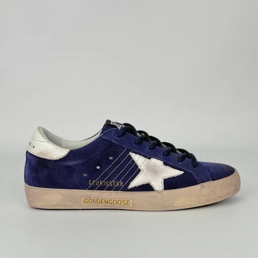 Женские кеды Golden Goose Super Star / Suede Blue / Замша синяя цена 24 777 ₽ фото и описание в каталоге сайта goldengoose.moscow