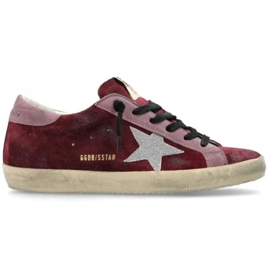 Женские кеды Golden Goose Super Star / Suede Burgundy / Замша вишня цена 25 466 ₽ фото и описание в каталоге сайта goldengoose.moscow