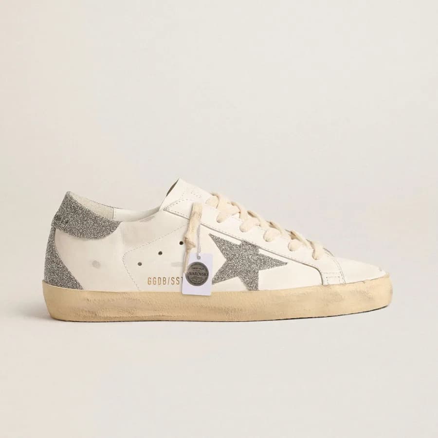 Женские кеды Golden Goose Super Star / Swarovski crystal heel tab / Икра пятка цена 25 391 ₽ фото и описание в каталоге сайта goldengoose.moscow
