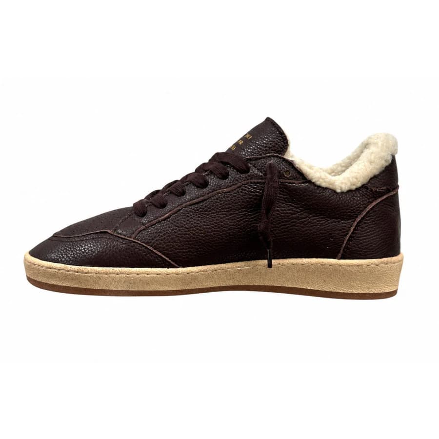 Мужские кеды GOLDEN GOOSE WINTER BALL STAR IN BROWN LEATHER WITH BROWN LEATHER STAR цена 28 092 ₽ Мужские кеды GOLDEN GOOSE WINTER BALL STAR IN BROWN LEATHER WITH BROWN LEATHER STAR цена 28 092 ₽ фото и описание в каталоге сайта goldengoose.moscow, фото 2